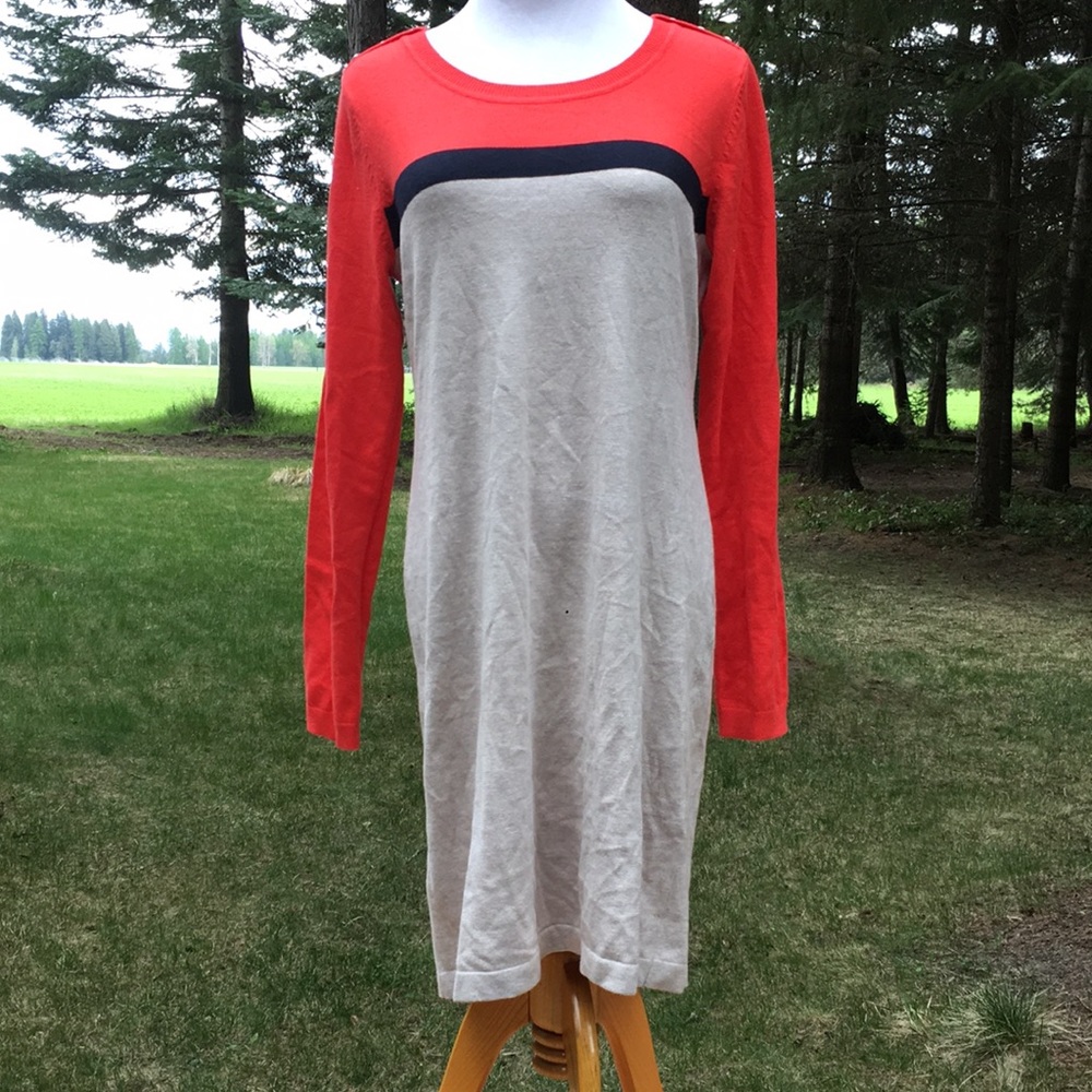 Banana Republic knit dress, size M